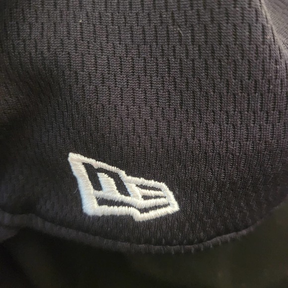 New Era MLB Fitted Ball Cap New York Yankee, size 7 1/2 - Picture 4 of 8